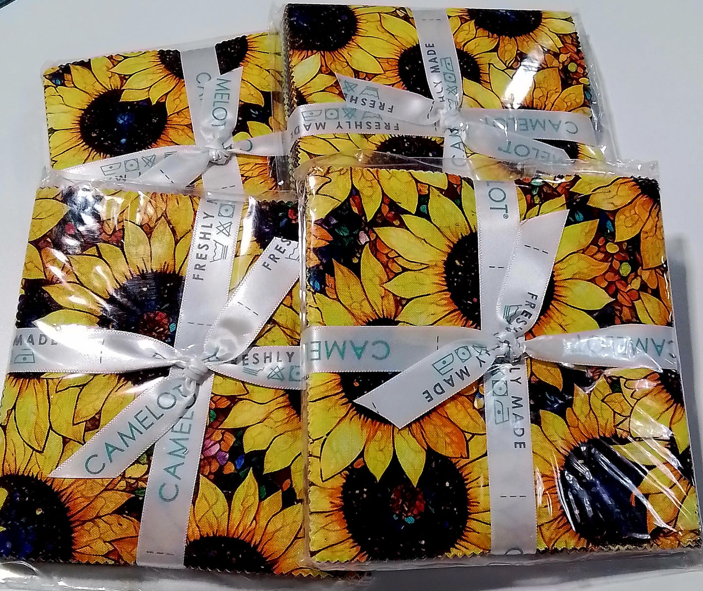 Camelot - Sonny in the Sunflowers 5" square pack