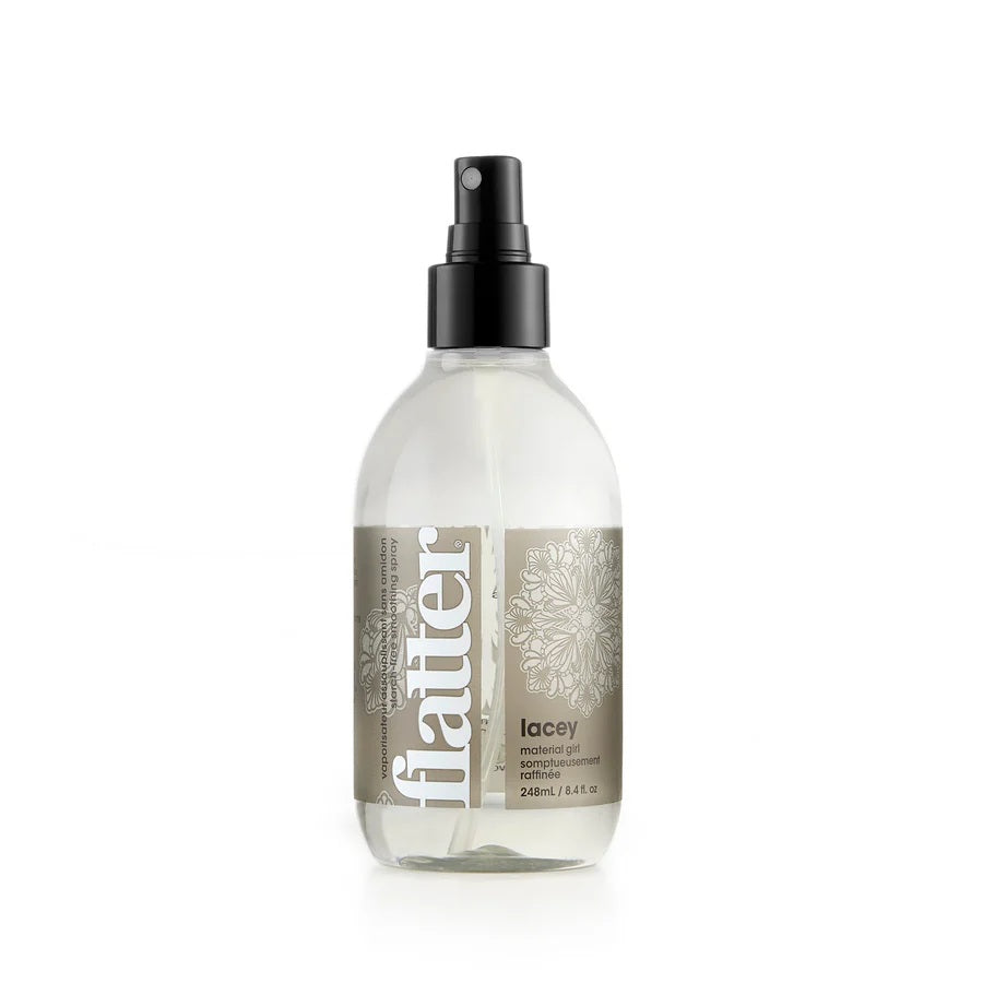 Soak Flatter Spray - Lacey