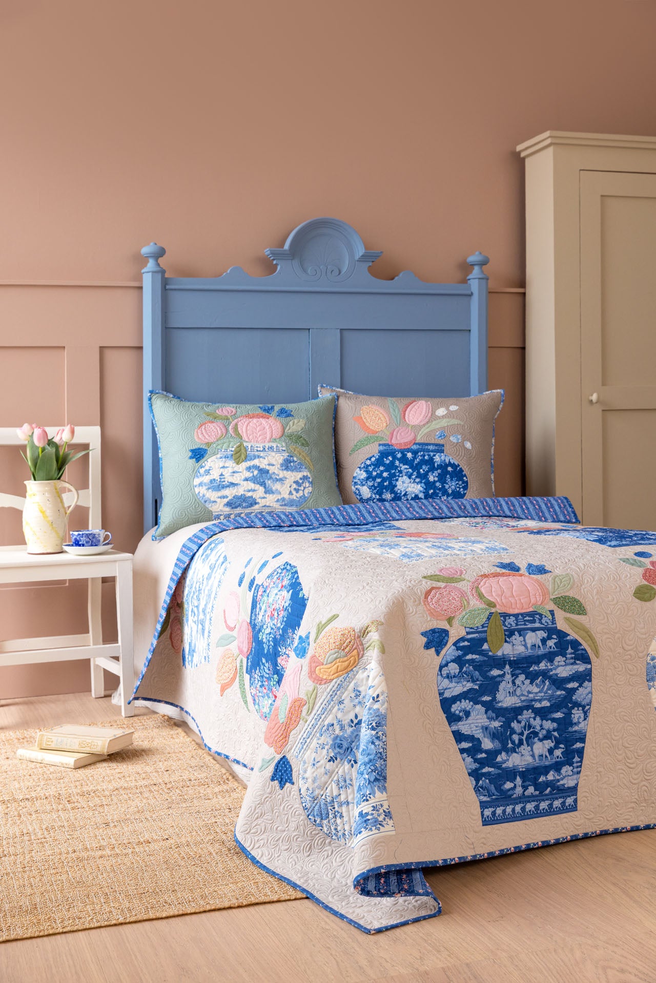 Something Blue Ginger Jar Quilt Kit - Putty